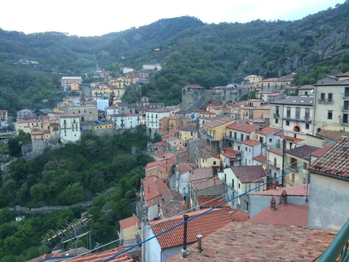 B&B Al Castello Castelmezzano Exterior foto